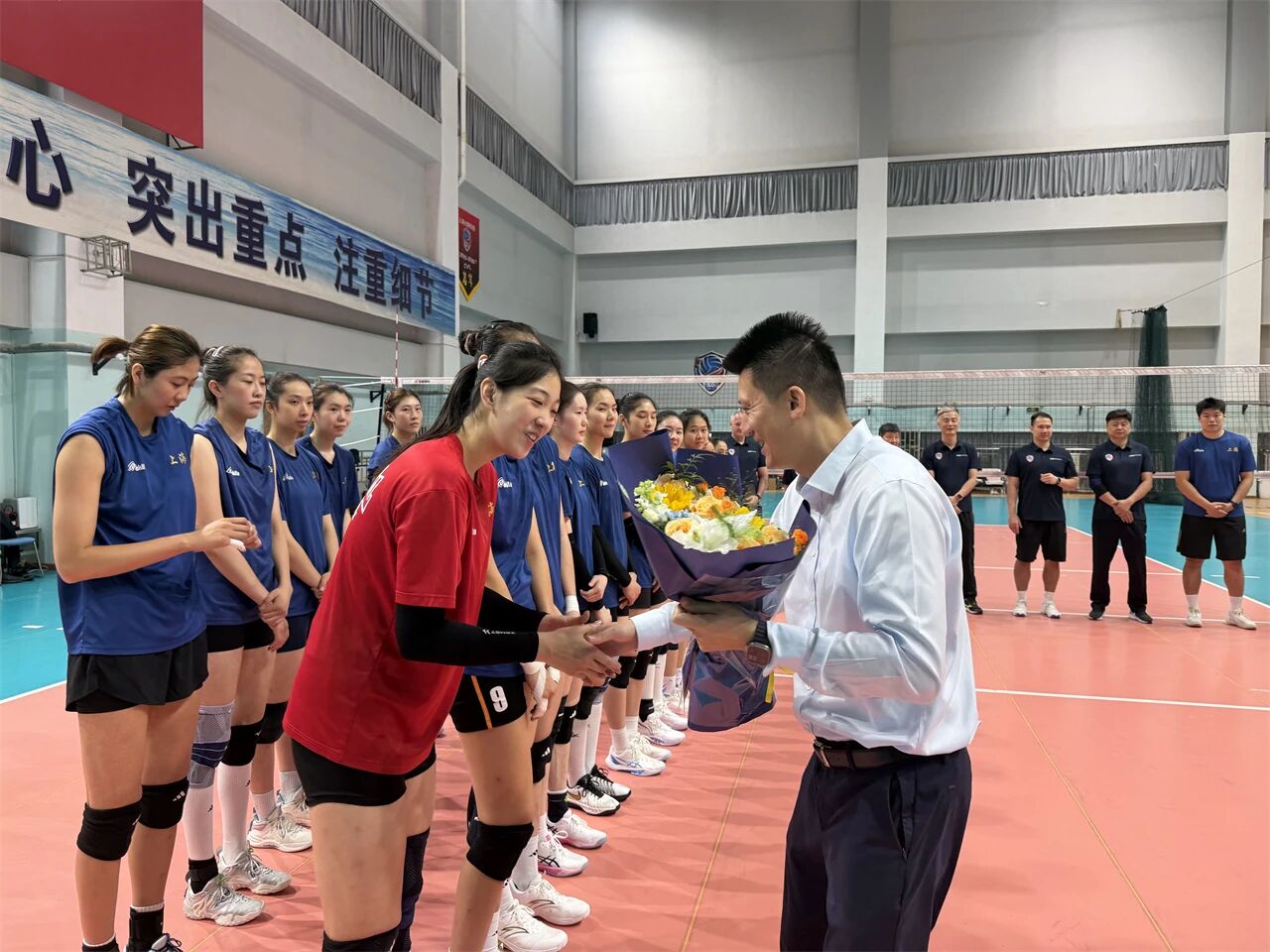 市体育局领导赴运动队看训及慰问亚运会参赛人员 (2).jpg
