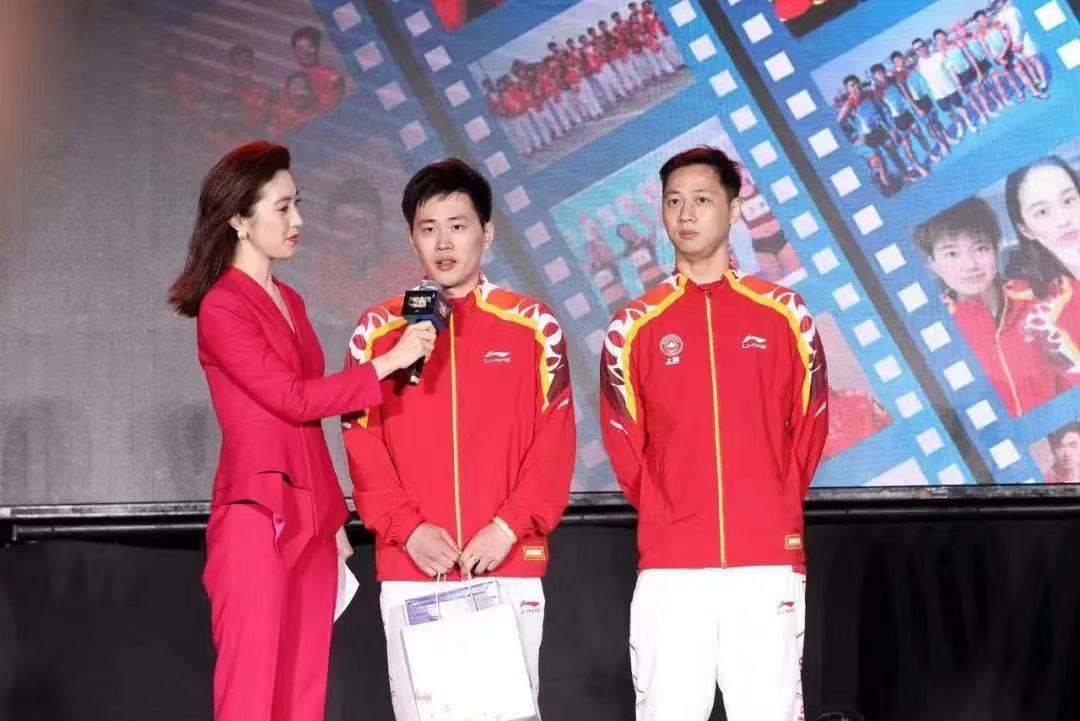 点点繁星奔向星辰大海 本市104名优秀运动员光荣退役 (7).jpg