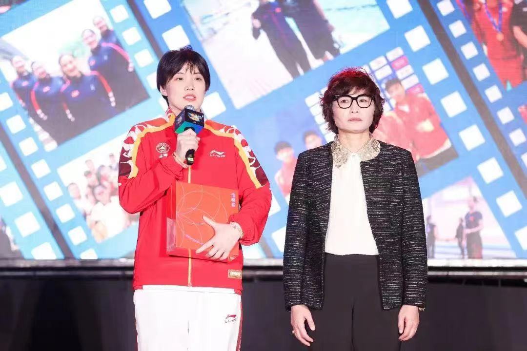 点点繁星奔向星辰大海 本市104名优秀运动员光荣退役 (8).jpg