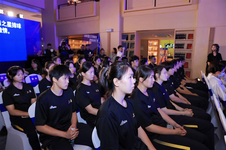 2025上海明日之星排球争霸赛强势回归申城7月“扣响青春力” (7).jpg