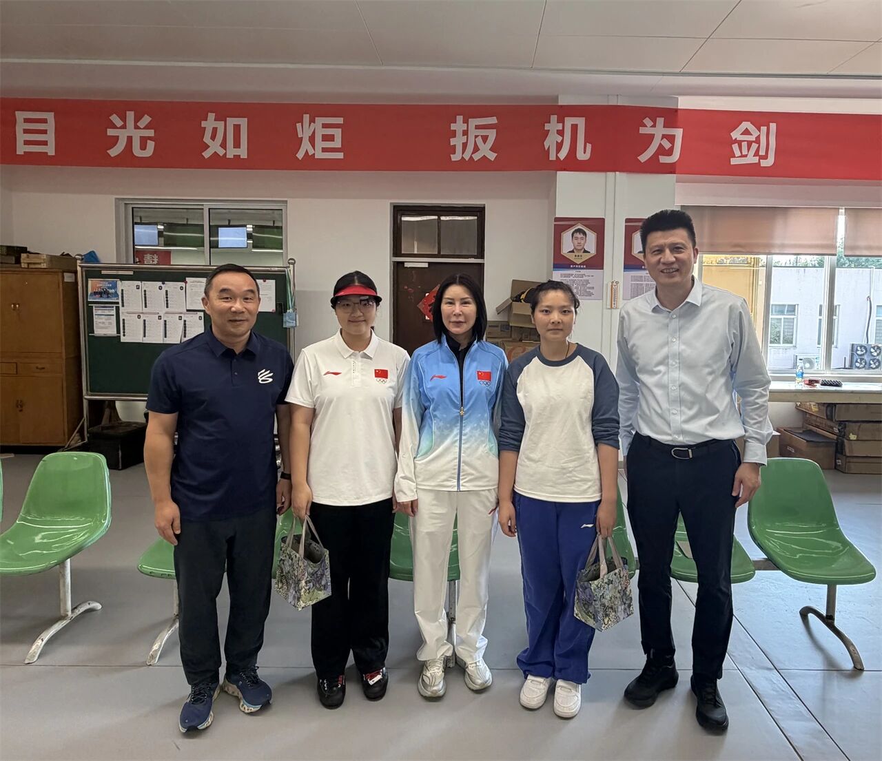 市体育局领导赴运动队看训及慰问亚运会参赛人员 (11).jpg