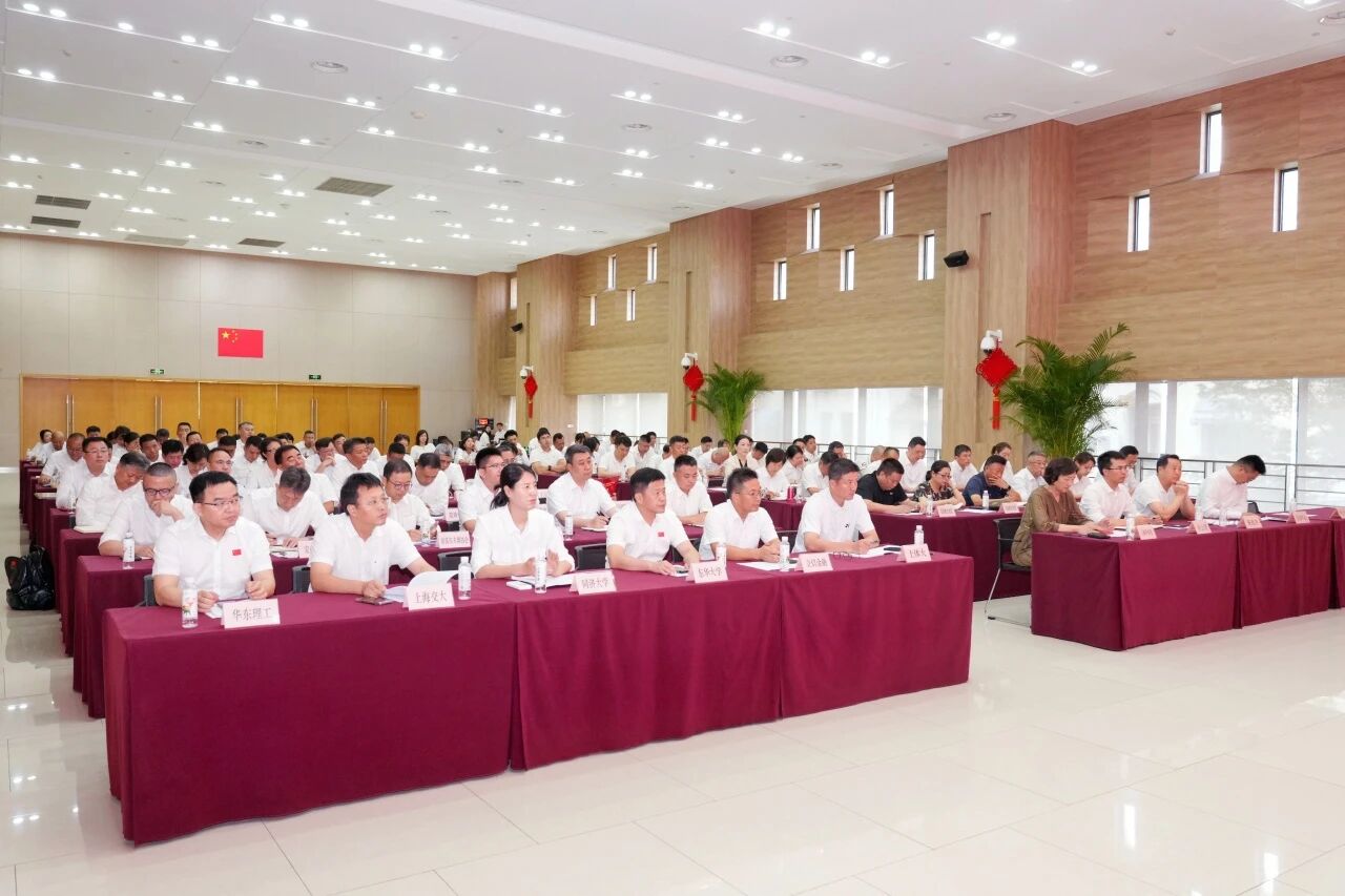 锚定目标 全力以赴 市体育局召开2026年夏训动员会.jpg