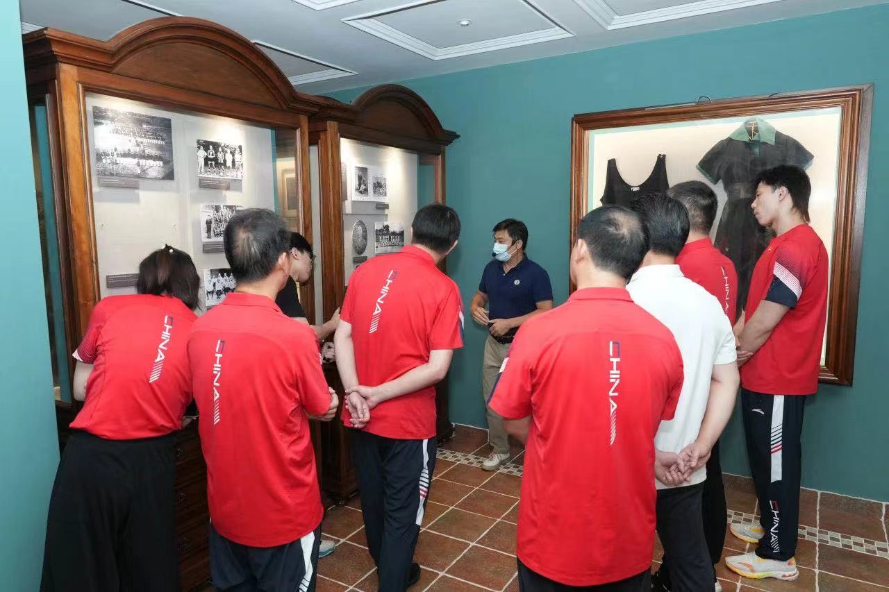 国家游泳队集体参观中共一大纪念馆和上海体育博物馆5.jpg